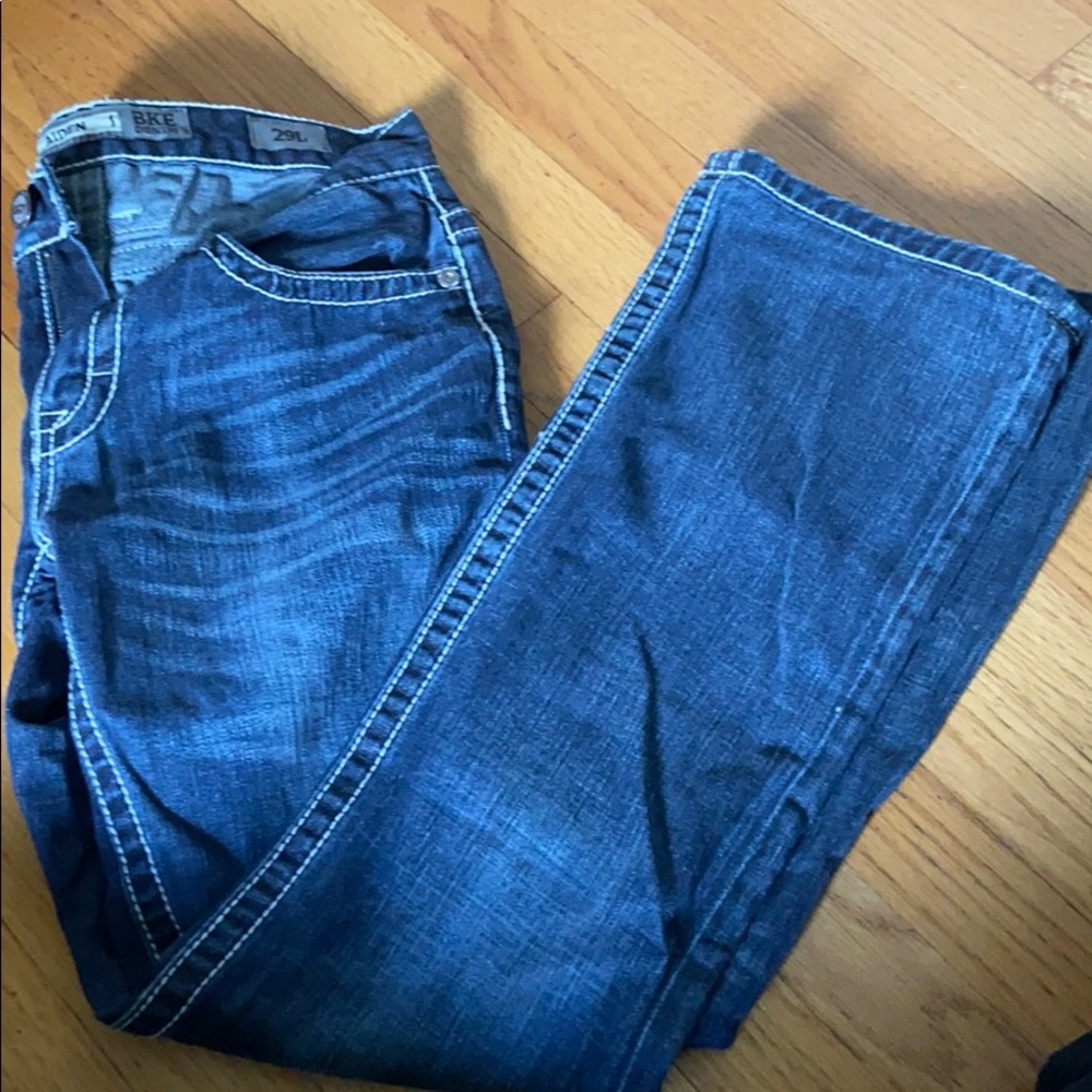 Buckle Jeans